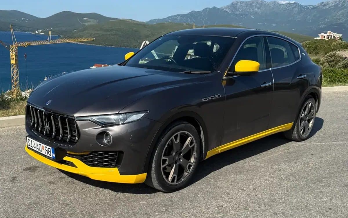 Maserati Levante for hire in Montenegro