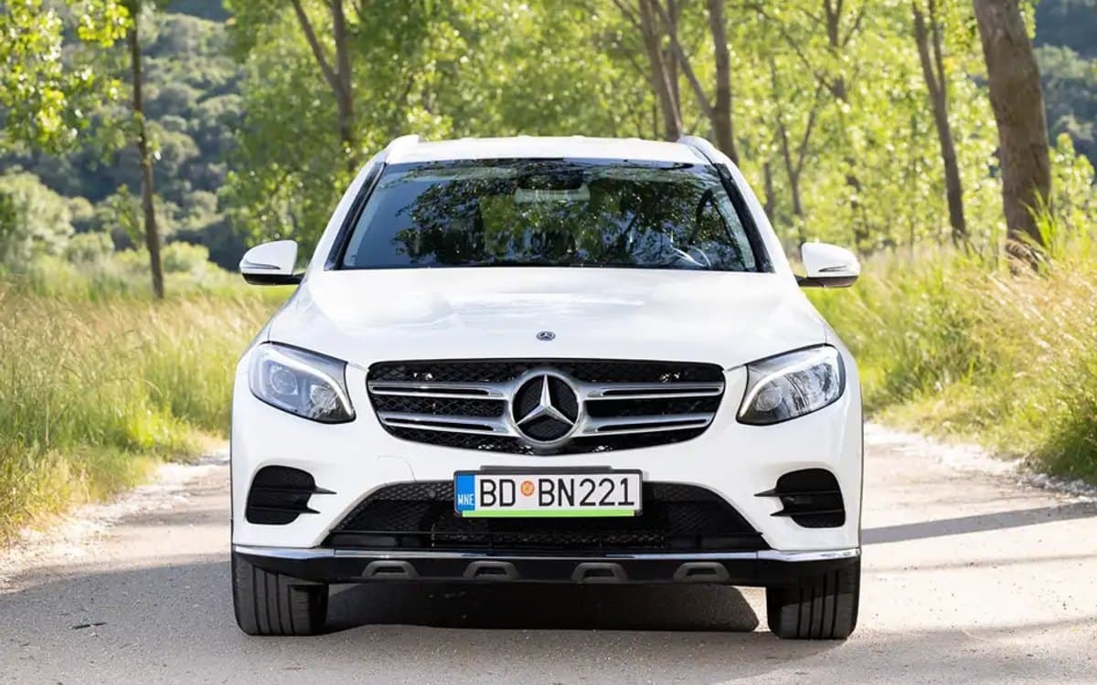 Mercedes GLC 250d for hire in Montenegro